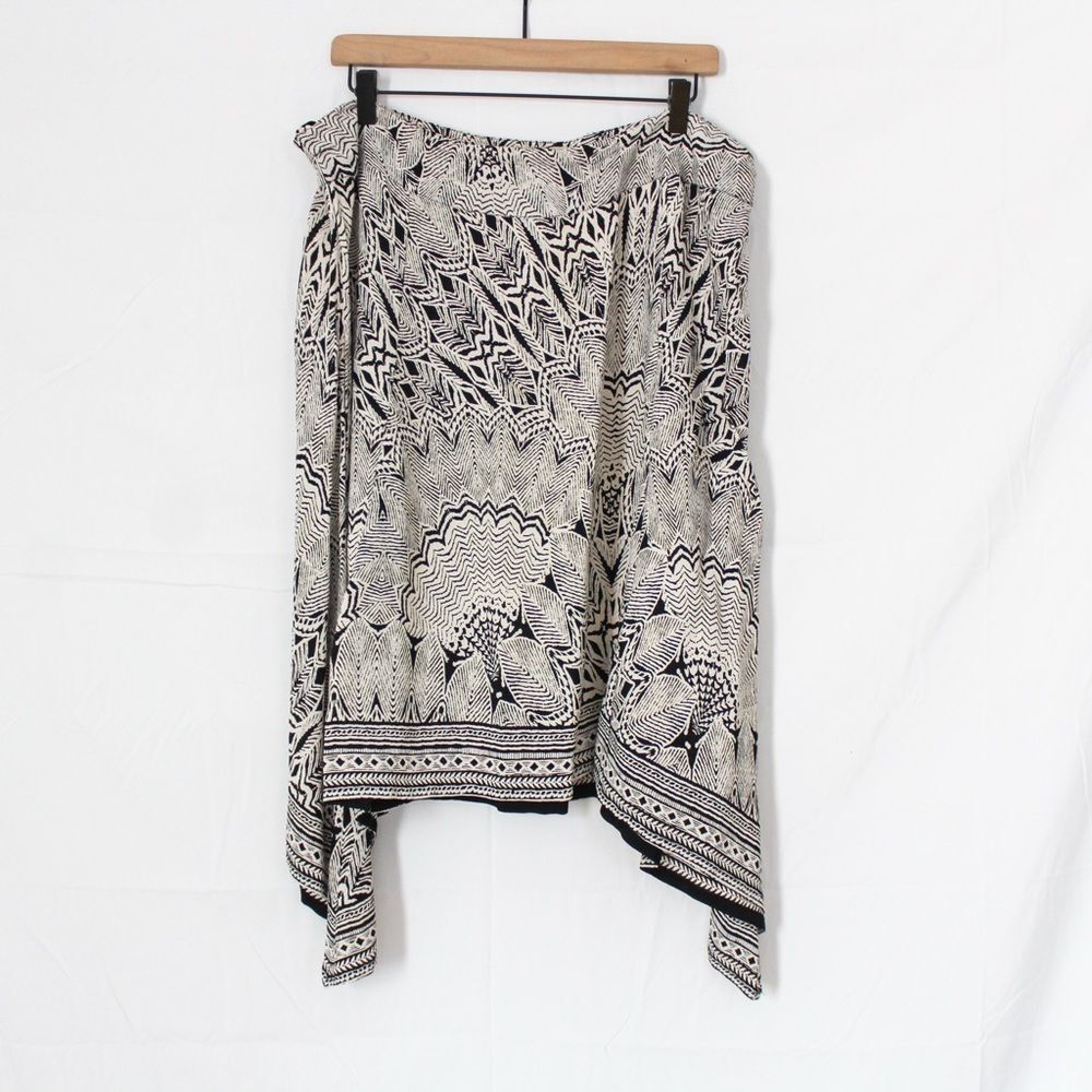Monsoon Black and White Print Shark Bite Hem Midi Skirt US 12